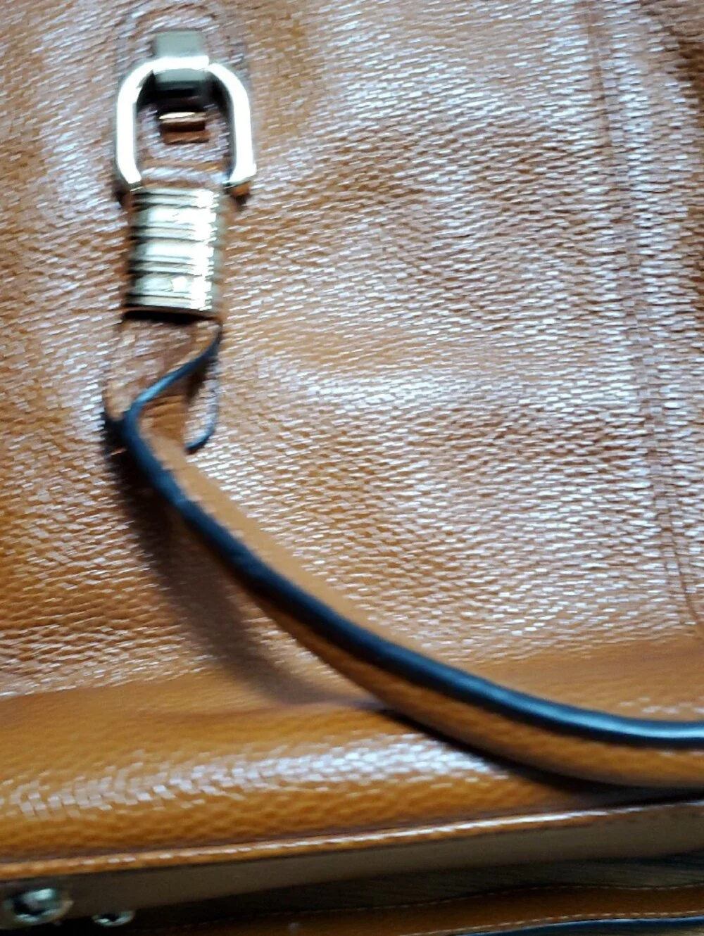 Leather Satchel Handbag in Brown - Classic Women's Bag